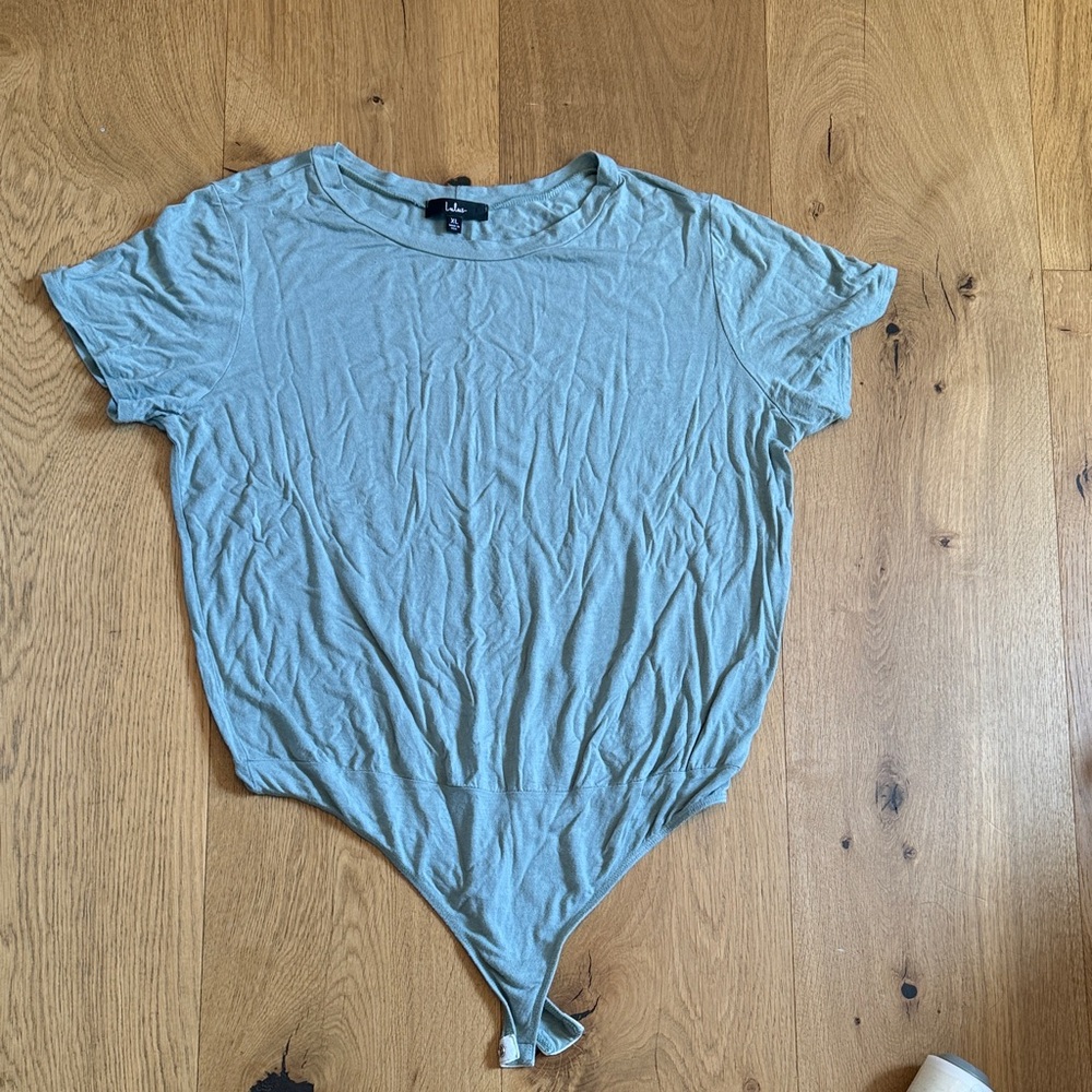 Lulus- women’s TShirt Bodysuit. seafoam green